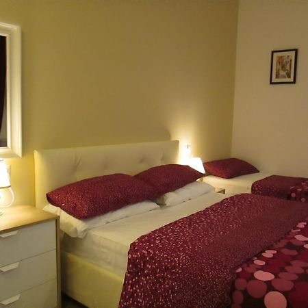 Trevi Elegance Suite Rome Room photo